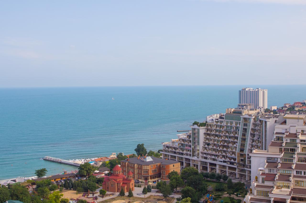 Horizon Hotel Odessa Exteriör bild