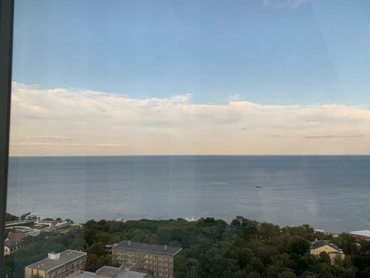 Horizon Hotel Odessa Exteriör bild
